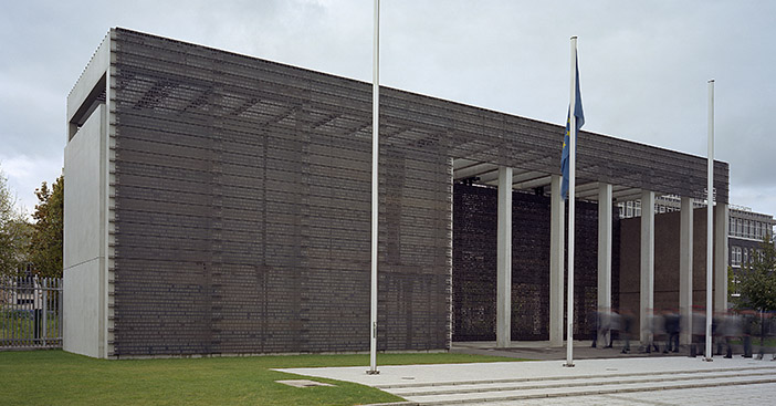 Ehrenmal Berlin x