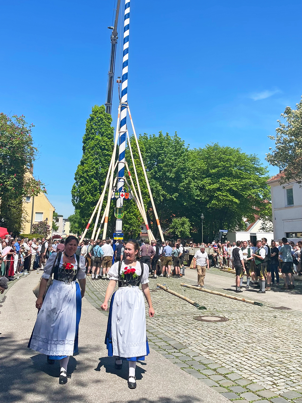 Maibaum Kirchseeon IMG 
