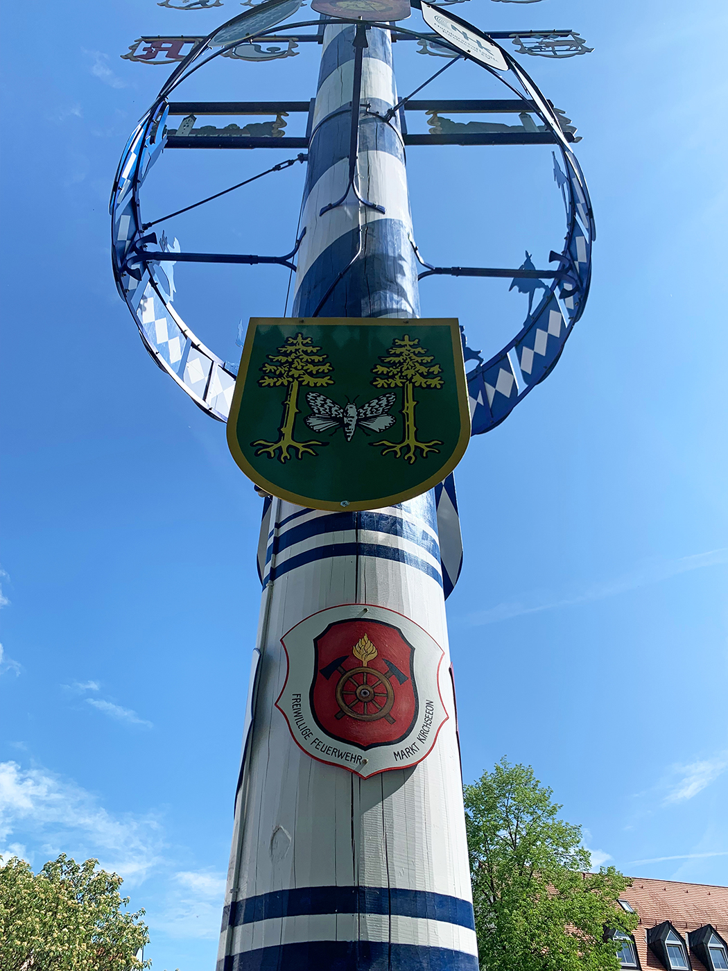 Maibaum Kirchseeon IMG 