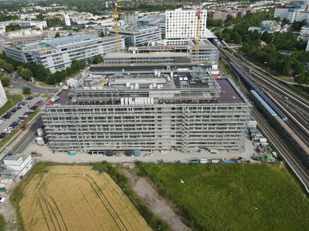 Carl-Wery-Str. 41: Neubau der Beruflichen Schulen – Neuigkeiten im Juli 2023