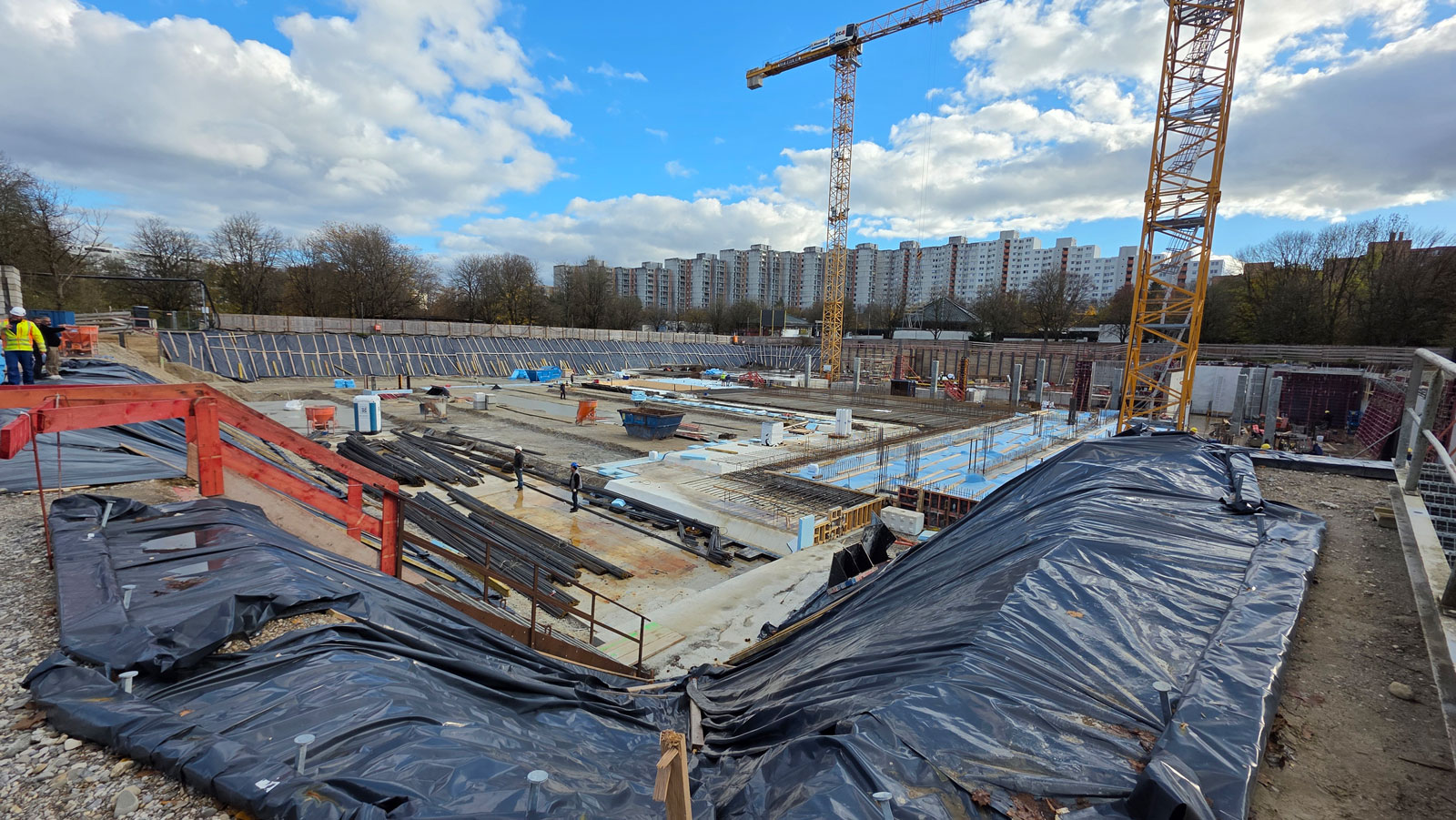 Theodor Heuss Platz   web