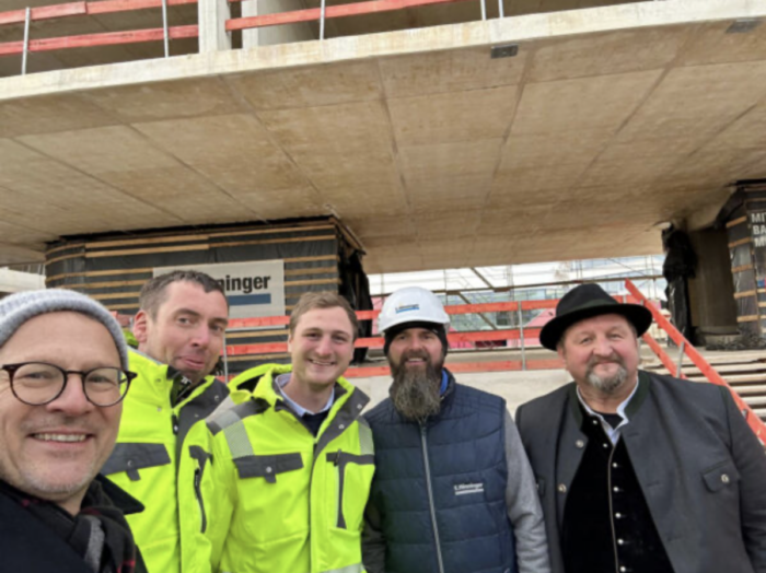 Lise-Meitner-Gymnasium: Neuigkeiten im November 2026 – Richtfest in Unterhaching